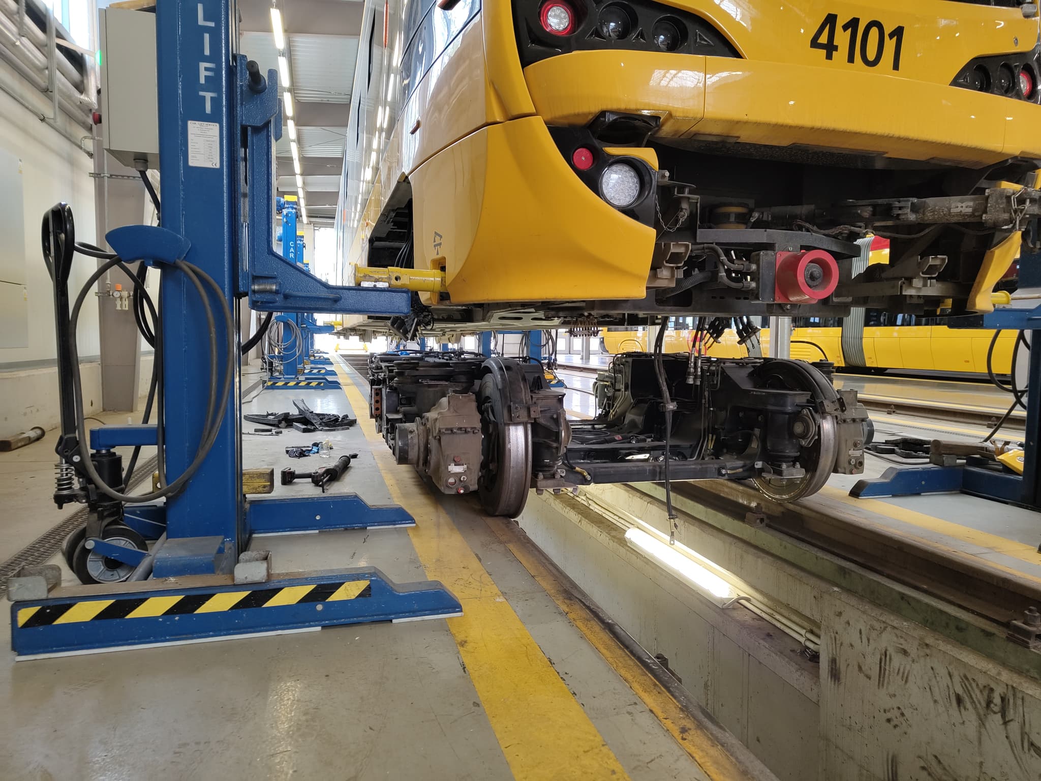 Warsaw tram overhaul